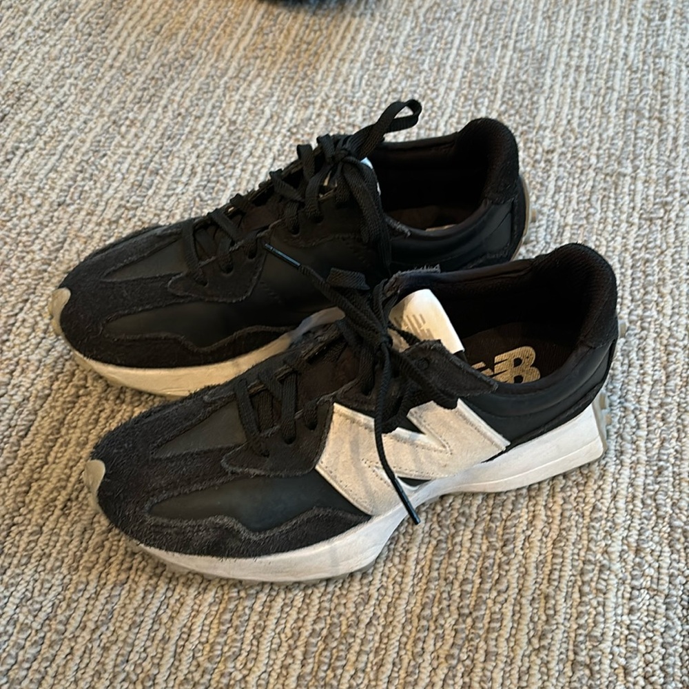 New Balance Women's Black and White Sneakers
